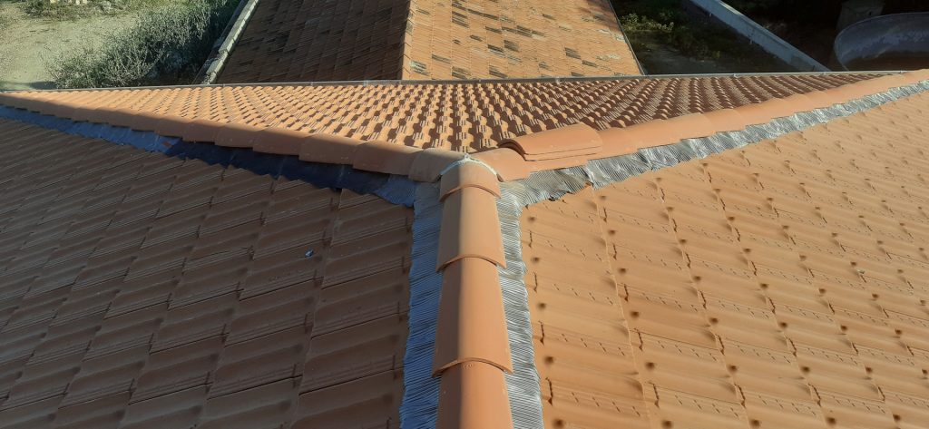 Rénovation d'une toiture à Saint Jeannet